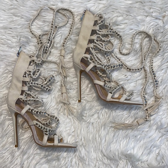 Gladiator sandal heels with thick chain rope strap - Picture 3 of 4